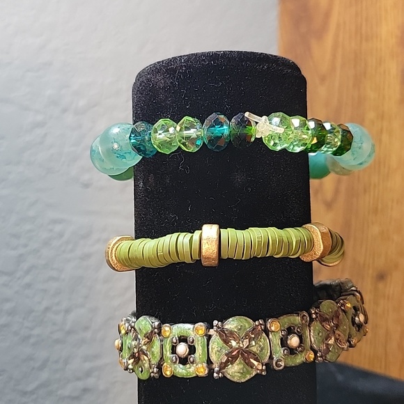 Set of 3 green bracelets - Picture 3 of 8